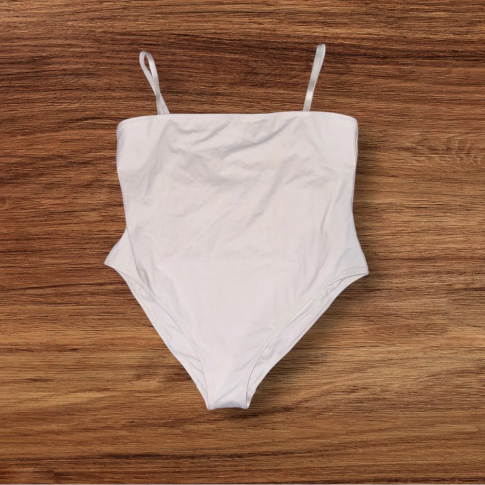Skims NWT Swim One Piece Sculpting Marble White Size 4X SW-BDY-0123 4XL